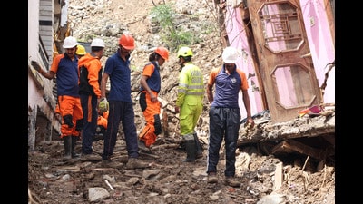 Rescue operations underway at landslide hit Inner Akhara Bazar of Kullu In Himachal on Sunday. (Aqil Khan/HT) Rescue operations underway at landslide hit Inner Akhara Bazar of Kullu In Himachal on Sunday. (Aqil Khan/HT)