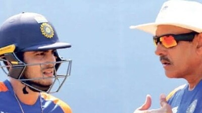Sanjay Bangar revealed that Ravi Shastri was keen to bring Shubman Gill into the XI after he first saw in the nets. (X Image) Sanjay Bangar revealed that Ravi Shastri was keen to bring Shubman Gill into the XI after he first saw in the nets. (X Image)