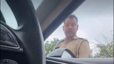 The driver recorded their conversation with the constable and later allegedly posted it on social media. (HT Photos)