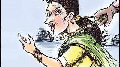 The three women were apprehended by the crowd gathered outside the bus. (HT Photo)