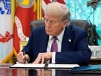 Experts reveal what Trump's signature says about his personality.