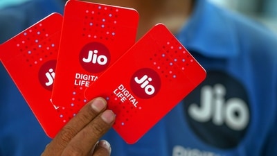 Reliance Jio activates VoNR across India. (Bloomberg) Reliance Jio activates VoNR across India. (Bloomberg)