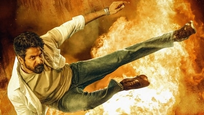 Madharaasi worldwide box office collection day 3: Sivakarthikeyan plays the lead in the AR Murugadoss film. Madharaasi worldwide box office collection day 3: Sivakarthikeyan plays the lead in the AR Murugadoss film.