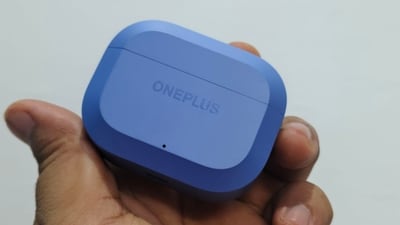 OnePlus Nord Buds 3r  is now available for purchase in India. (OnePlus)
