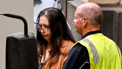 Convicted killer Erin Patterson (L) leaves the Supreme Court of Victoria in Melbourne on September 8, 2025. (AFP)