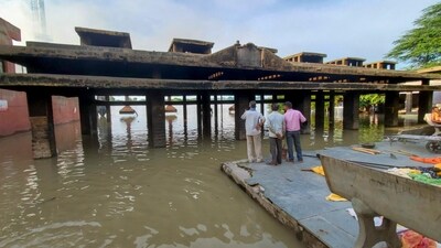 Police noted that in view of the spate of suicides from bridges in the city and district, police forces are being deployed at such vulnerable points. (PTI file photo for representation) Police noted that in view of the spate of suicides from bridges in the city and district, police forces are being deployed at such vulnerable points. (PTI file photo for representation)