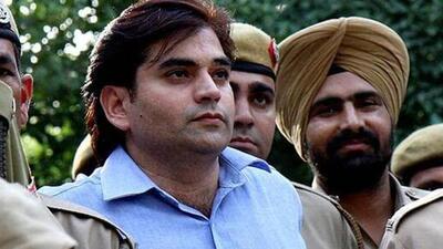 Yadav is undergoing a 25-year fixed sentence without remission for murder of Nitish Katara in 2002. (HT file photo) Yadav is undergoing a 25-year fixed sentence without remission for murder of Nitish Katara in 2002. (HT file photo)