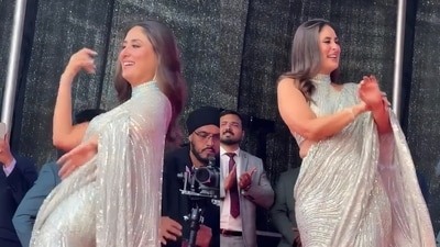 Kareena Kapoor dancing at Birmingham event. Kareena Kapoor dancing at Birmingham event.