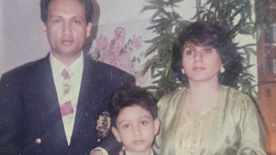 Shekhar Suman with his wife and late son.