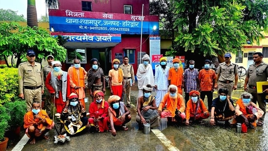 Police arrest fake saints under Operation Kalanemi, at PS Shyampur in Haridwar on Thursday. (ANI)
