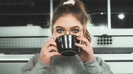 Neuroscientist reveals how this brain-boosting drink outperforms coffee by 10 times. (Unsplash)