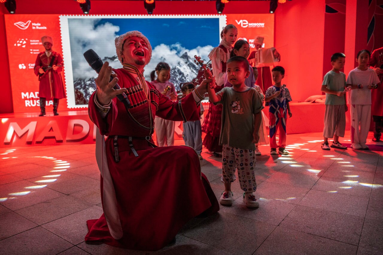 China Shows Unity With Russia and North Korea, but Divisions Linger China Shows Unity With Russia and North Korea, but Divisions Linger