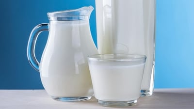 Milk reduces the risk of kidney stones. (Pexels) Milk reduces the risk of kidney stones. (Pexels)