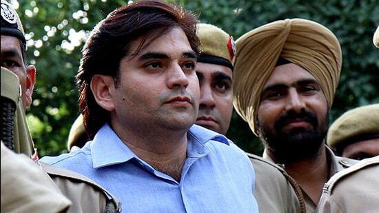 Former Uttar Pradesh politician DP Yadav’s son Vikas Yadav (above), along with others, was convicted of kidnapping and burning a man named Nitish Katara to death for allegedly being involved with his sister. (HT Archive)