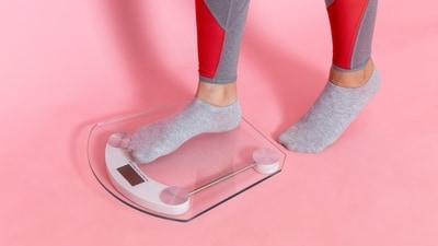 Stair climbing is a simple yet effective way to improve overall fitness and lose weight. Its benefits can be achieved with just a few minutes of practice each day. (Freepik) Stair climbing is a simple yet effective way to improve overall fitness and lose weight. Its benefits can be achieved with just a few minutes of practice each day. (Freepik)