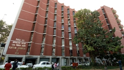 The EC made it clear that the Aadhaar card is to be accepted and utilised as a "proof of identity and not as a proof of citizenship", in terms of Section 9 of the Aadhaar Act. (File Image)
