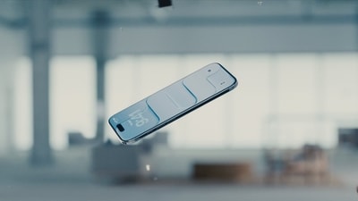 Is it worth getting Apple’s slimmest iPhone Air model at a whopping price? Here’s everything you need to know. (X)