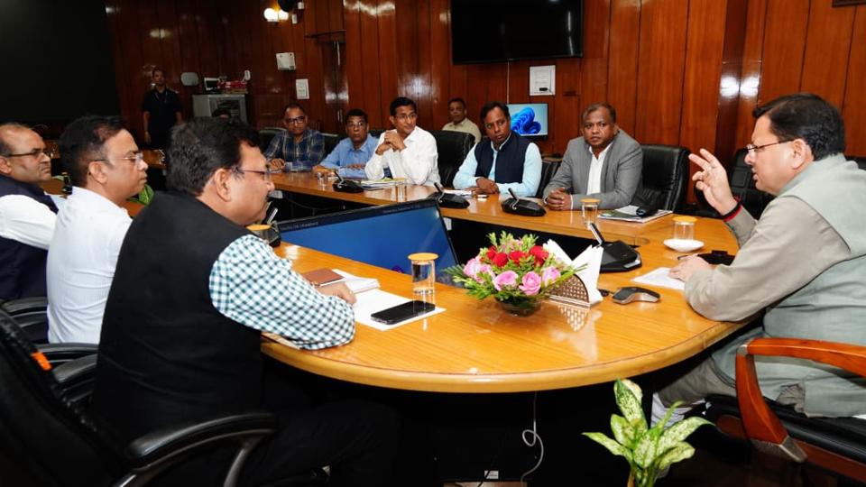An inter-ministerial central team (IMCT) met the chief minister in Dehradun on Wednesday. An inter-ministerial central team (IMCT) met the chief minister in Dehradun on Wednesday.