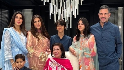 Amid a row over his inheritance, Sunjay Kapur's mother (middle) also made submissions to the court. (LinkedIn/Sunjay Kapur) Amid a row over his inheritance, Sunjay Kapur's mother (middle) also made submissions to the court. (LinkedIn/Sunjay Kapur)