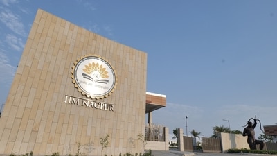 IIM Nagpur and AIIMS Nagpur have joined hands to announce the admissions for 6th batch of PG Certificate Programme in Advanced Healthcare Management. IIM Nagpur and AIIMS Nagpur have joined hands to announce the admissions for 6th batch of PG Certificate Programme in Advanced Healthcare Management.