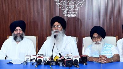 SGPC president Harjinder Singh Dhami with executive members addressing a press conference in Amritsar, on Thursday. (HT Photo) SGPC president Harjinder Singh Dhami with executive members addressing a press conference in Amritsar, on Thursday. (HT Photo)