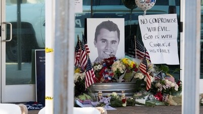 A memorial is held for Charlie Kirk, who was shot and killed in Utah, at the Turning Point USA headquarters in Phoenix, Arizona, U.S. September 10, 2025.  REUTERS/Caitlin O'Hara (REUTERS)