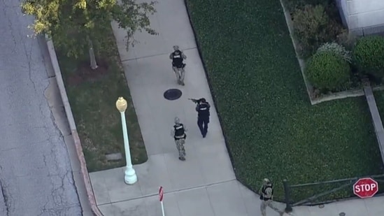 Videos showed authorities mount a hunt for the shooter at Annapolis Naval Academy (X/@sentdefender)