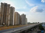 Officials cited road sweeping, smog guns, and plantation drives. Ghaziabad spent <span class='webrupee'>₹</span>131 cr in two years on road upgrades and planted 2.5 lakh saplings. (Sunil Gjosh/HT) Officials cited road sweeping, smog guns, and plantation drives. Ghaziabad spent <span class='webrupee'>₹</span>131 cr in two years on road upgrades and planted 2.5 lakh saplings. (Sunil Gjosh/HT)