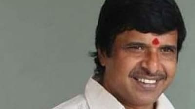 S Narayan made his directorial debut with the romantic drama Chaitrada Premanjali (1992). S Narayan made his directorial debut with the romantic drama Chaitrada Premanjali (1992).