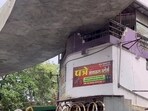 Nagpur’s Indora–Dighori flyover project has sparked a storm on social media after images showed a section of the flyover curve that appears to cut through a balcony of a house. 