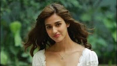 Goldy Brar’s gang has claimed responsibility claiming it was due to actress’ comments against religious figures Goldy Brar’s gang has claimed responsibility claiming it was due to actress’ comments against religious figures