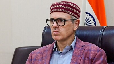 **EDS: THIRD PARTY IMAGE** In this image posted on Sept. 8, 2025, Jammu and Kashmir Chief Minister Omar Abdullah chairs a review meeting on the preparations for the upcoming Kashmir Marathon. (@CM_JnK/X via PTI Photo)(PTI09_08_2025_000230B) (@CM_JnK) **EDS: THIRD PARTY IMAGE** In this image posted on Sept. 8, 2025, Jammu and Kashmir Chief Minister Omar Abdullah chairs a review meeting on the preparations for the upcoming Kashmir Marathon. (@CM_JnK/X via PTI Photo)(PTI09_08_2025_000230B) (@CM_JnK)