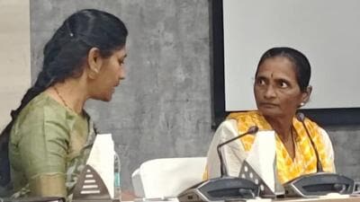Pothula Padmavathi alias Kalpana joined the mainstream in the presence of director general of police (DGP) Jithender. Pothula Padmavathi alias Kalpana joined the mainstream in the presence of director general of police (DGP) Jithender.