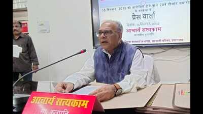 UPRTOU VC Prof Satyakam addressing media persons in Prayagraj on Saturday. (HT PHOTO) UPRTOU VC Prof Satyakam addressing media persons in Prayagraj on Saturday. (HT PHOTO)