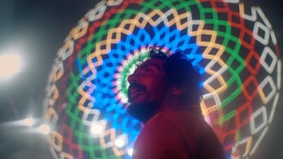 Vimukt is produced by Canvas Creations in association with Summit Studios and Rihla Films. Vimukt is produced by Canvas Creations in association with Summit Studios and Rihla Films.