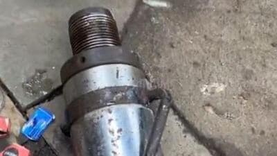 Iron jack falls from Bhayandar metro; ₹10-lakh penalty imposed on contractor Iron jack falls from Bhayandar metro; ₹10-lakh penalty imposed on contractor