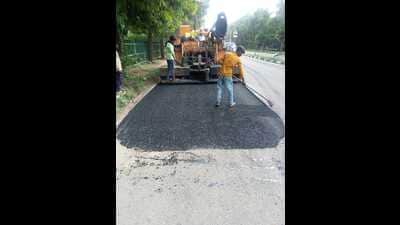 A road being recarpeted in Mansa Devi Complex, Sector 5, Panchkula. (HT) A road being recarpeted in Mansa Devi Complex, Sector 5, Panchkula. (HT)
