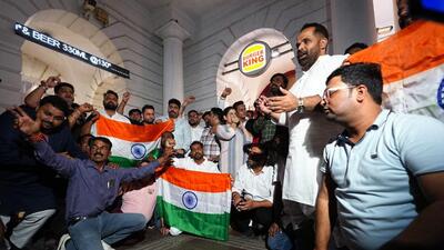 AAP supporters protesting in CP on Sunday evening. (X-AAP) AAP supporters protesting in CP on Sunday evening. (X-AAP)