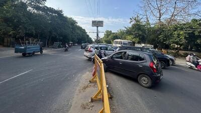 Installed under CSR tie-ups, the barriers aim to cut fatalities after 479 road deaths in 2024; more high-risk sites are being mapped for rollout. (Parveen Kumar/HT Photo) Installed under CSR tie-ups, the barriers aim to cut fatalities after 479 road deaths in 2024; more high-risk sites are being mapped for rollout. (Parveen Kumar/HT Photo)