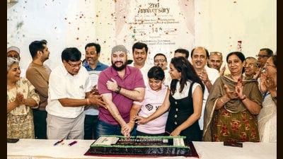 Mumbai, India - September 14, 2025: Chandivali Citizens welfare Association celebrate 2nd Anniversary of BMC jhot Bolo of costructing 90feet road connecting JVLR to Chandvali at Chandivali, in Mumbai, India, on Sunday, September 14, 2025. (Photo by Satish Bate/ Hindustan Times) (Hindustan Times) Mumbai, India - September 14, 2025: Chandivali Citizens welfare Association celebrate 2nd Anniversary of BMC jhot Bolo of costructing 90feet road connecting JVLR to Chandvali at Chandivali, in Mumbai, India, on Sunday, September 14, 2025. (Photo by Satish Bate/ Hindustan Times) (Hindustan Times)