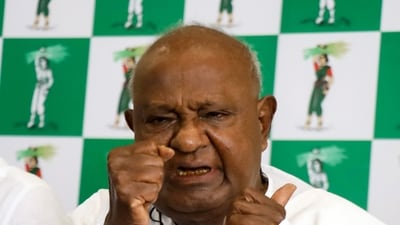 Former prime minister and JD(S) supremo HD Deve Gowda. (PTI) Former prime minister and JD(S) supremo HD Deve Gowda. (PTI)