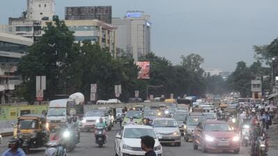 The flyover at SPPU Chowk was rebuilt as a two-storey structure during the Covid period, after the earlier two flyovers were demolished to make way for the Shivajinagar–Hinjewadi Metro line. (HT FILE)