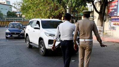 To curb road accidents and deaths, the Noida Traffic Police said that they have increased awareness drives in public places and schools to educate people about traffic rules. (HT Archive) To curb road accidents and deaths, the Noida Traffic Police said that they have increased awareness drives in public places and schools to educate people about traffic rules. (HT Archive)