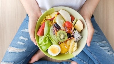 Have a fibre-packed meal every day. (Shutterstock) Have a fibre-packed meal every day. (Shutterstock)