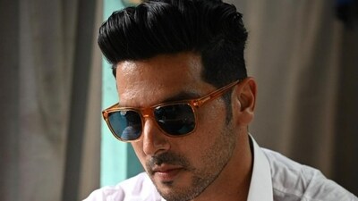 Zayed Khan supports the India Vs Pakistan match during the Asia Cup 2025 despite political tensions and believes in Suryakumar Yadav's captaincy. Zayed Khan supports the India Vs Pakistan match during the Asia Cup 2025 despite political tensions and believes in Suryakumar Yadav's captaincy.