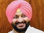 nion MoS for railways and food processing Ravneet Bittu visited Fazilka on Sunday. (HT File) nion MoS for railways and food processing Ravneet Bittu visited Fazilka on Sunday. (HT File)