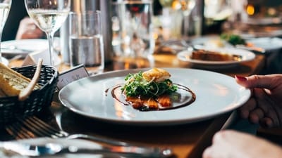 India’s Food and Beverage (F&B) sector has emerged as a key driver of retail real estate, clocking about 4 million sq ft of leasing across seven major cities, with Bengaluru leading the trend. (Photo for representational purposes only) (Unsplash (representative image))