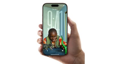 iOS 26 update set to roll out today, here are 5 things you need to do before installing the update. (Apple)
