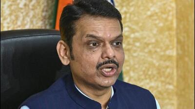 Nagpur: Maharashtra Chief Minister Devendra Fadnavis congratulates chess player Divya Deshmukh on winning the FIDE Women's World Cup 2025, during a press conference, in Nagpur, Monday, July 28, 2025. (PTI Photo)(PTI07_28_2025_000493A) (PTI) Nagpur: Maharashtra Chief Minister Devendra Fadnavis congratulates chess player Divya Deshmukh on winning the FIDE Women's World Cup 2025, during a press conference, in Nagpur, Monday, July 28, 2025. (PTI Photo)(PTI07_28_2025_000493A) (PTI)