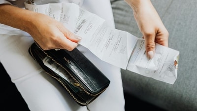 Here’s why no-cost EMIs during Flipkart and Amazon sales might end up costing you more money. (Pexels) Here’s why no-cost EMIs during Flipkart and Amazon sales might end up costing you more money. (Pexels)